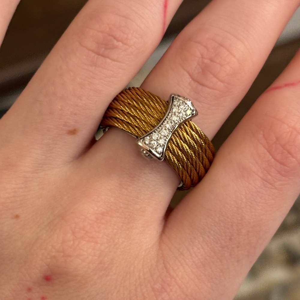 Alor 18k Cable Ring with Diamond Accent - Picture 4 of 5